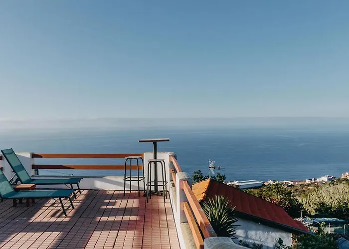 Casa In The Clouds *