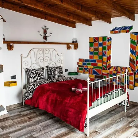 Casa In The Clouds *