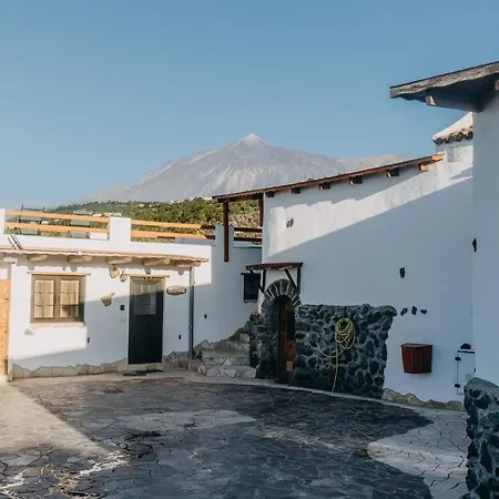 Casa In The Clouds Хеновес